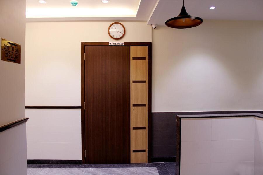 Hotel Saineel Mumbai Eksteriør bilde